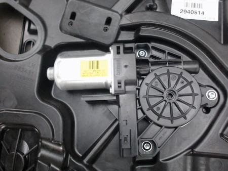 MECANISME LEVE-GLACE AVANT GAUCHE VOLVO V40