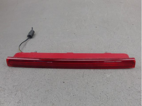 FEUX STOP SUPPLEMENTAIRE VOLVO V40