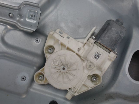 MECANISME LEVE-GLACE AVANT GAUCHE FORD FOCUS