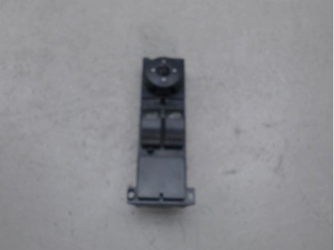 COMMANDE LEVE-GLACE PORTE AVG FORD FOCUS