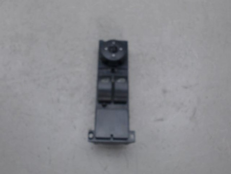 COMMANDE LEVE-GLACE PORTE AVG FORD FOCUS