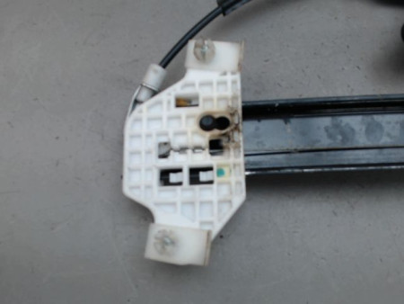 MECANISME LEVE-GLACE AVANT DROIT CHEVROLET SPARK