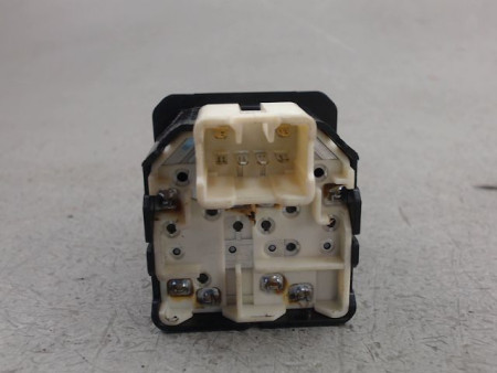 COMMANDE LEVE-GLACE PORTE AVG CHEVROLET SPARK