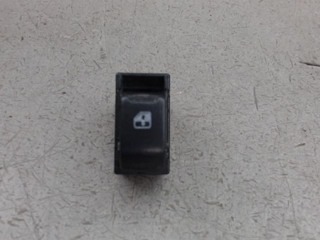 COMMANDE LEVE-GLACE PORTE AVD CHEVROLET SPARK