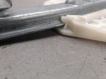 MECANISME LEVE-GLACE ARRIERE GAUCHE RENAULT CLIO