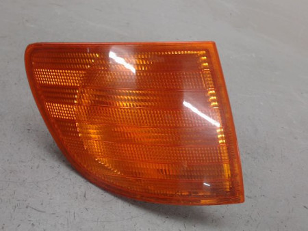 CLIGNOTANT DROIT MERCEDES VITO