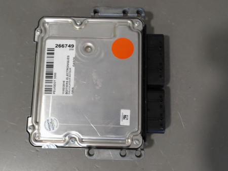 CALCULATEUR MOTEUR PEUGEOT 3008