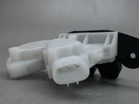 SERRURE HAYON  TOYOTA VERSO-S