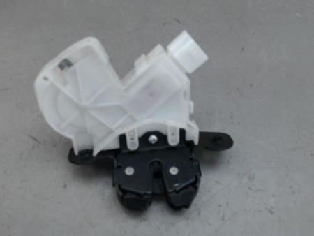 SERRURE HAYON  TOYOTA VERSO-S