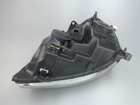 PHARE DROIT RENAULT CLIO