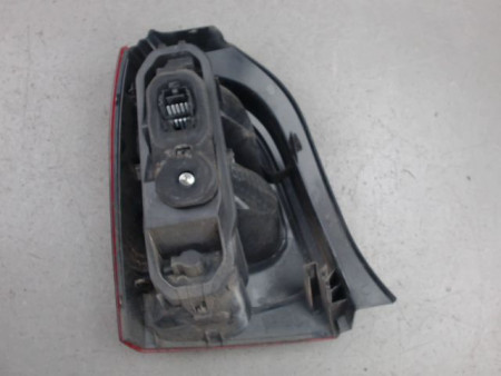 FEU ARRIERE DROIT RENAULT TWINGO