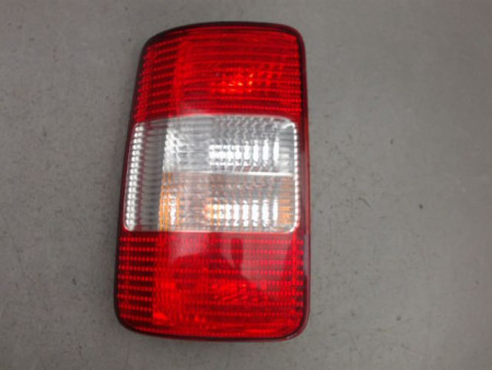 FEU ARRIERE GAUCHE  VOLKSWAGEN CADDY