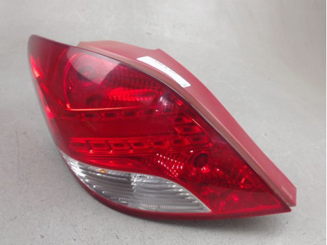 FEU ARRIERE GAUCHE  PEUGEOT 207
