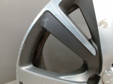 JANTE ALUMINIUM PEUGEOT 2008