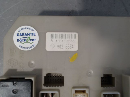 BOITE A FUSIBLES RENAULT CLIO