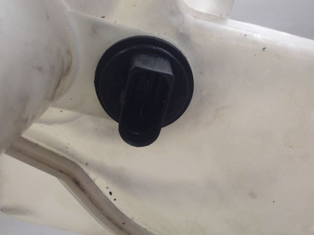 RESERVOIR LAVE-GLACE AVANT VOLKSWAGEN PASSAT