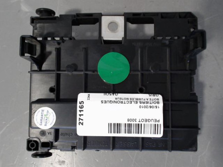 BOITE A FUSIBLES PEUGEOT 3008