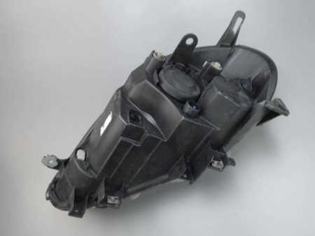 PHARE DROIT FIAT PUNTO