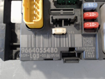 BOITE A FUSIBLES CITROEN C3