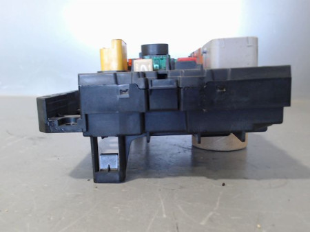 BOITE A FUSIBLES CITROEN C3