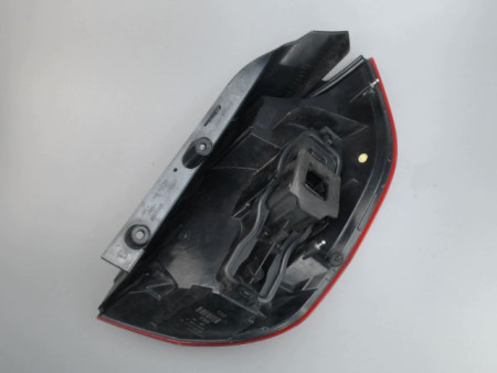 FEU ARRIERE GAUCHE  RENAULT MEGANE