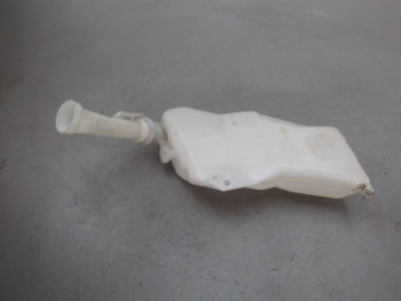 RESERVOIR LAVE-GLACE AVANT PEUGEOT 206
