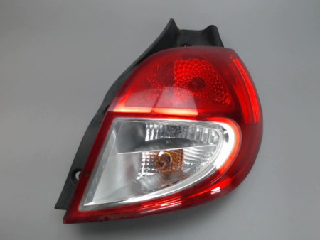 FEU ARRIERE DROIT RENAULT CLIO