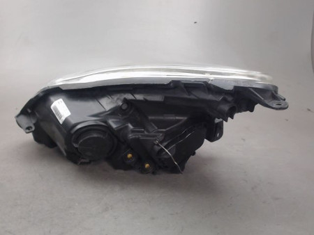 PHARE DROIT OPEL CORSA