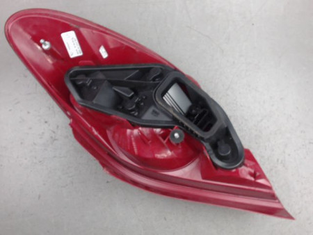 FEU ARRIERE GAUCHE  PEUGEOT 207
