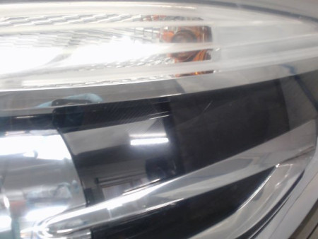 PHARE GAUCHE RENAULT MEGANE