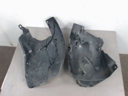 PARE-BOUE AVANT GAUCHE RENAULT MODUS