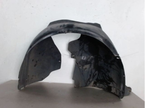 PARE-BOUE AVANT DROIT AUDI A3