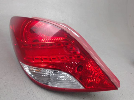 FEU ARRIERE GAUCHE  PEUGEOT 207