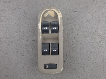COMMANDE LEVE-GLACE PORTE AVG RENAULT MEGANE