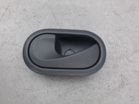 POIGNEE INTERIEURE PORTE AVANT GAUCHE RENAULT KANGOO