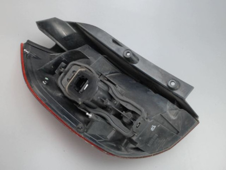 FEU ARRIERE DROIT RENAULT MEGANE