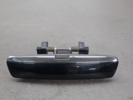 POIGNEE EXTERIEURE PORTE ARRIERE GAUCHE AUDI A8