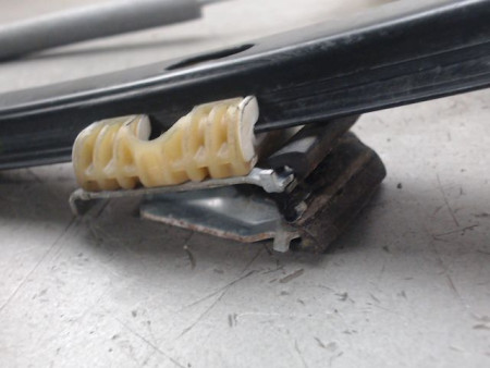 MECANISME LEVE-GLACE AVANT GAUCHE VOLKSWAGEN POLO