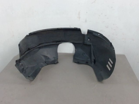 PARE-BOUE AVANT DROIT FORD FIESTA