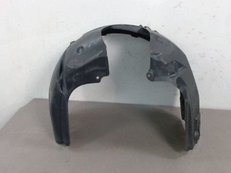 PARE-BOUE AVANT DROIT FORD FIESTA
