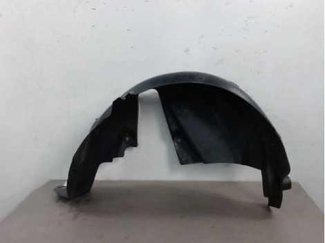 PARE-BOUE ARRIERE DROIT RENAULT CLIO