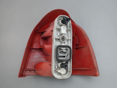 FEU ARRIERE GAUCHE  RENAULT TWINGO