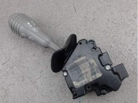 COMMANDE CLIGNOTANT RENAULT TWINGO