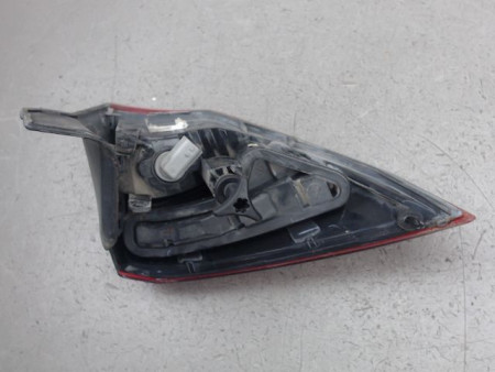 FEU ARRIERE DROIT RENAULT LAGUNA