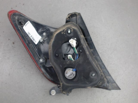 FEU ARRIERE DROIT TOYOTA YARIS