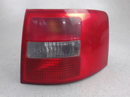FEU ARRIERE DROIT AUDI A6