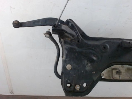 BERCEAU MOTEUR AVANT PEUGEOT 206