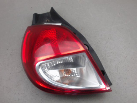 FEU ARRIERE GAUCHE  RENAULT CLIO
