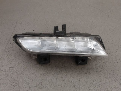 FEUX POSITION GAUCHE RENAULT CAPTUR