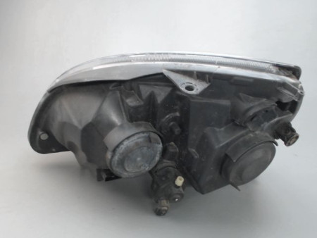 PHARE DROIT RENAULT CLIO